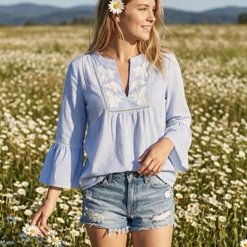 Gap Striped Floral Embroidery Blouse M•Flutter Sleeve Prairie Cottagecore Blue‎